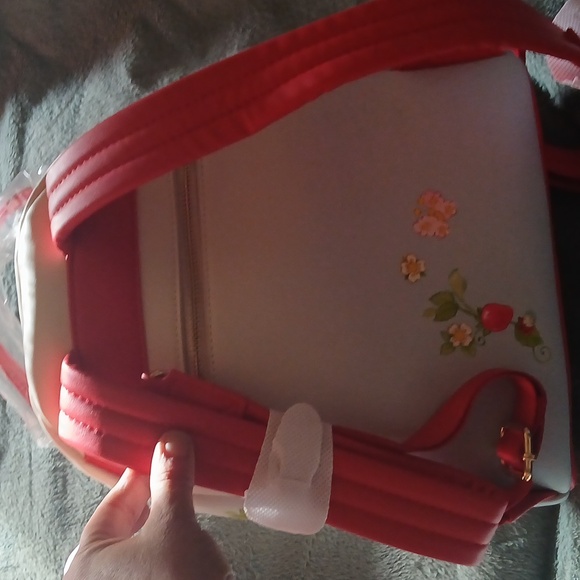 Strawberry Shortcake Backpack - Picture 6 of 10